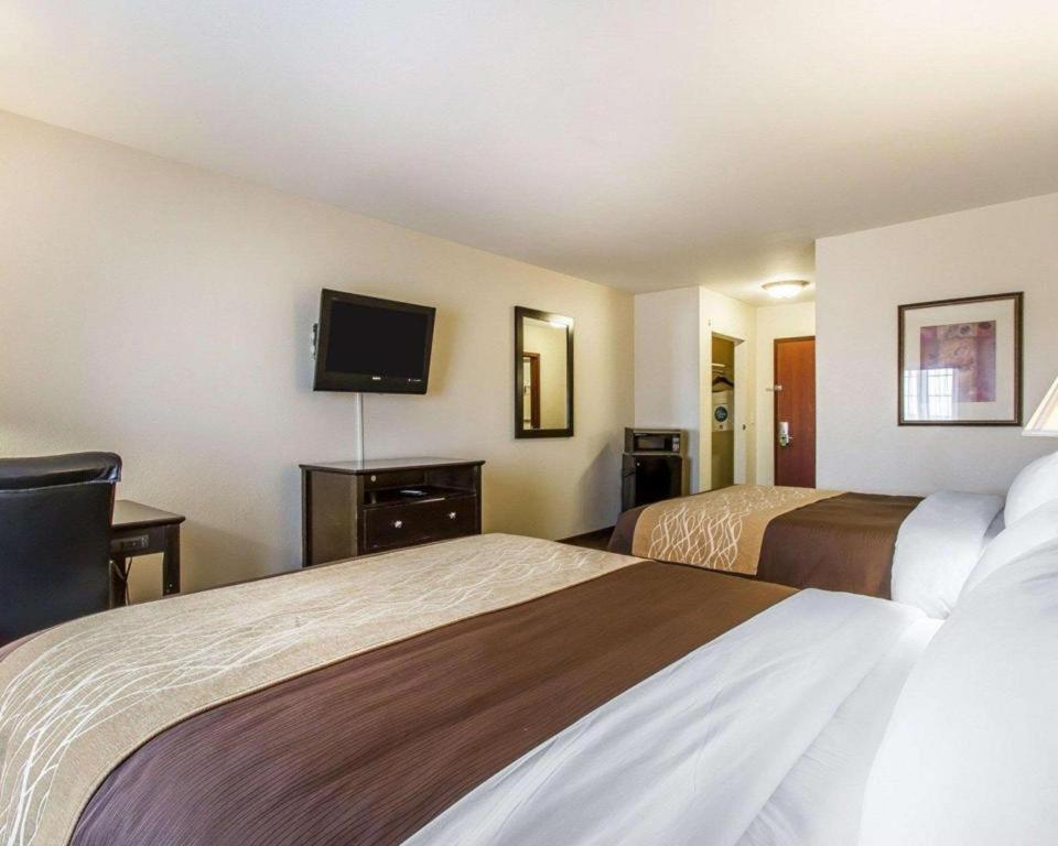 Comfort Inn & Suites Atoka Экстерьер фото