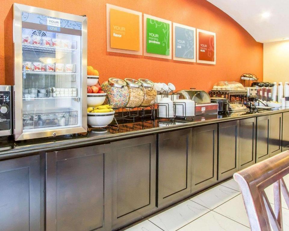 Comfort Inn & Suites Atoka Экстерьер фото