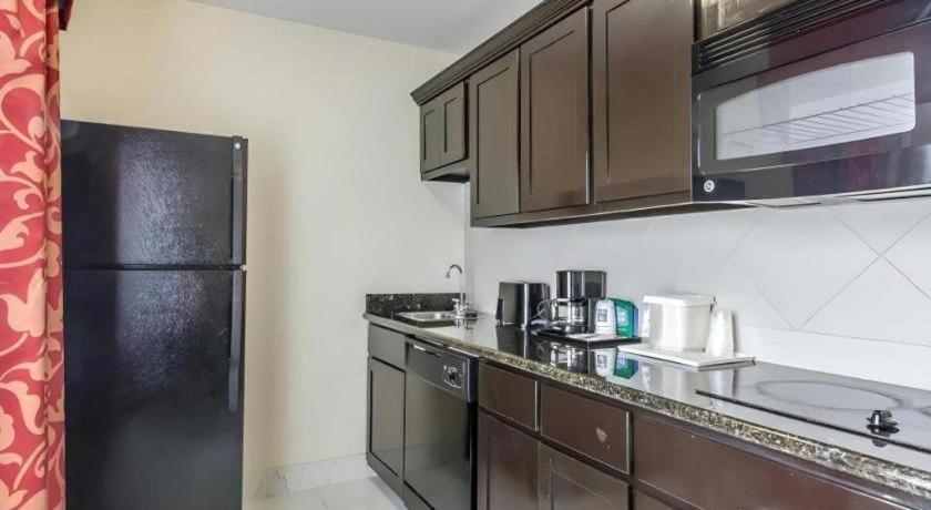 Comfort Inn & Suites Atoka Экстерьер фото